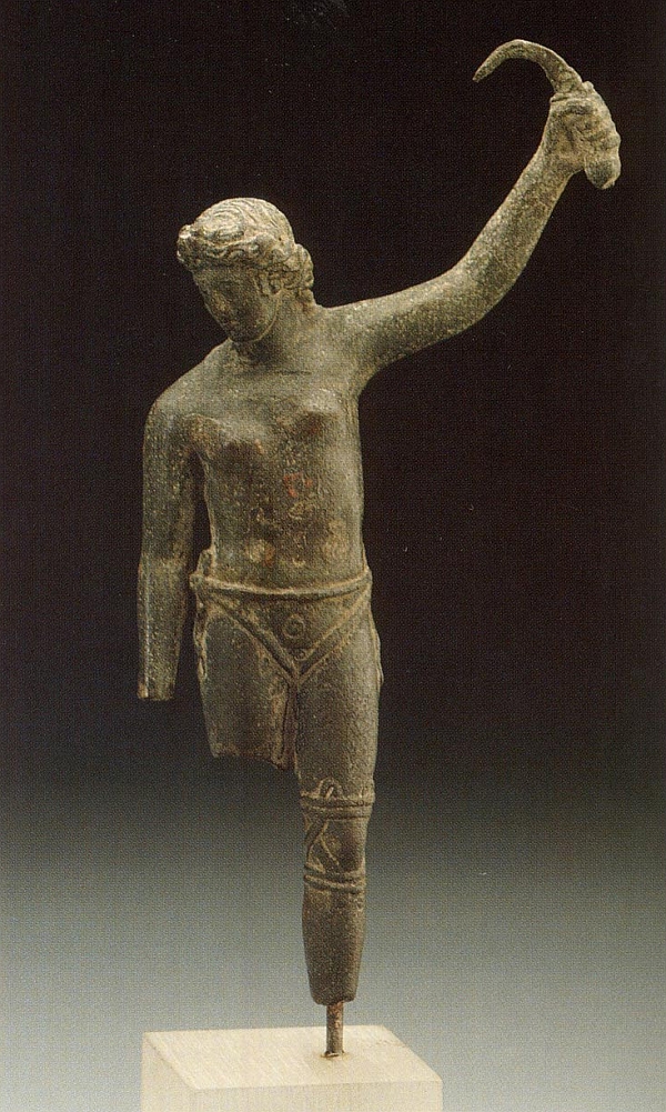 http://earth-chronicles.ru/Publications/46/female-gladiator-statue.jpg
