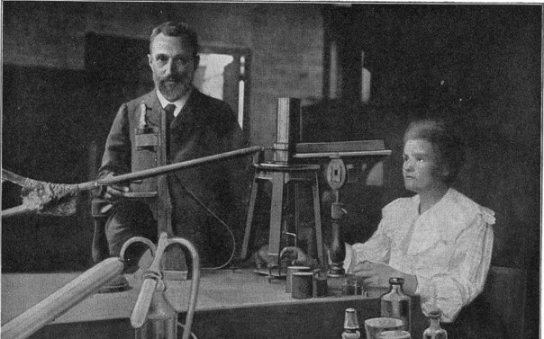 Картинки по запросу 1898 - Мария и Пьер Кюри впервые получили радий.