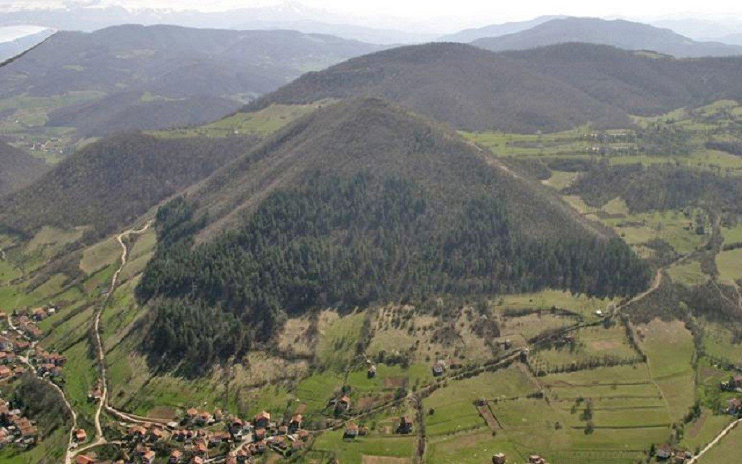 Боснийская пирамида солнца