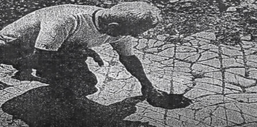 1934 год обнаружен дымчатый монокристал. 1928 Стена в Оклахоме. Вудстокский таинственный колодец, США. Шахта Оклахома 1928. Фото стены обнаруженные в штате Оклахома в 1928 году.