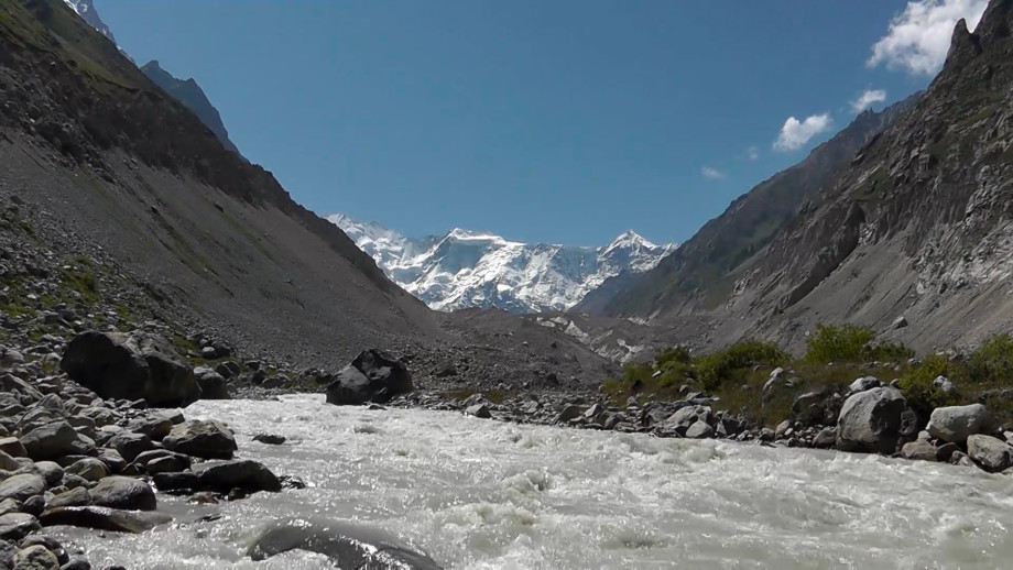Реки берущие начало в кавказских горах. Безенги российские Гималаи. Ледник Чегем. Река Черек Кабардино-Балкария. Баксанский ледник.