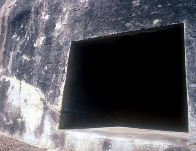 Барабарские пещеры: древние "бомбоубежища"